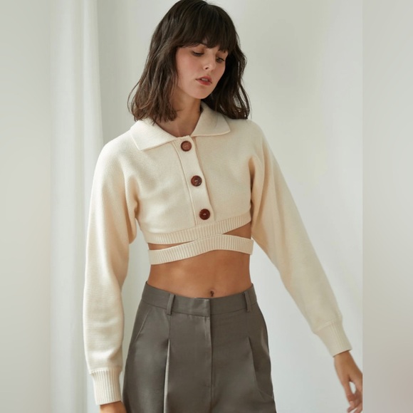 Pixie Market Cruz Beige Crop Cardigan Cream Retails $119 - Picture 4 of 8